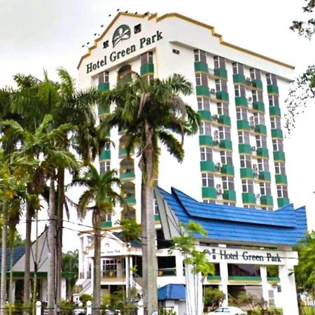 Hotel Green Park Temerloh Exterior photo