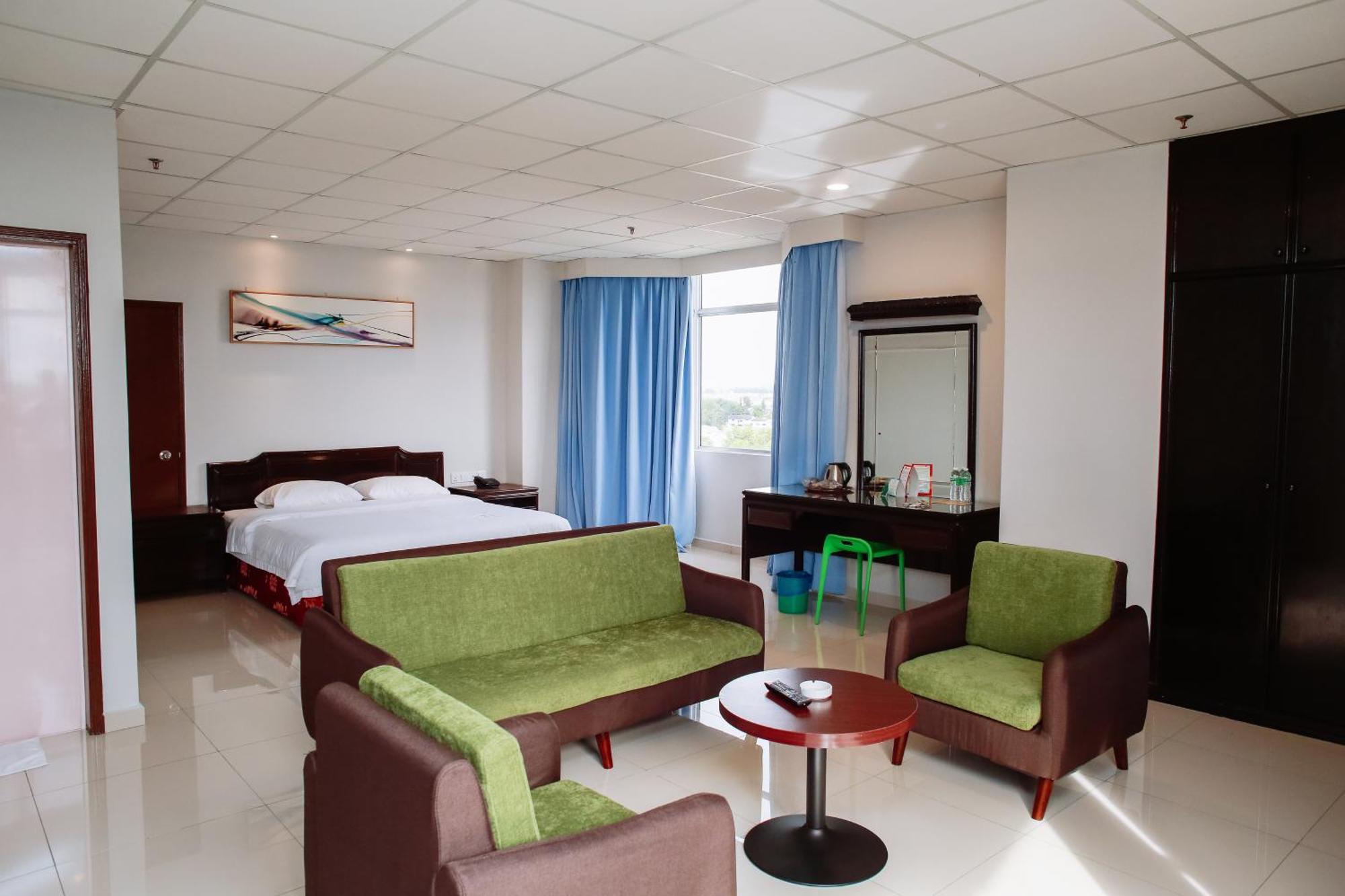 Hotel Green Park Temerloh Exterior photo