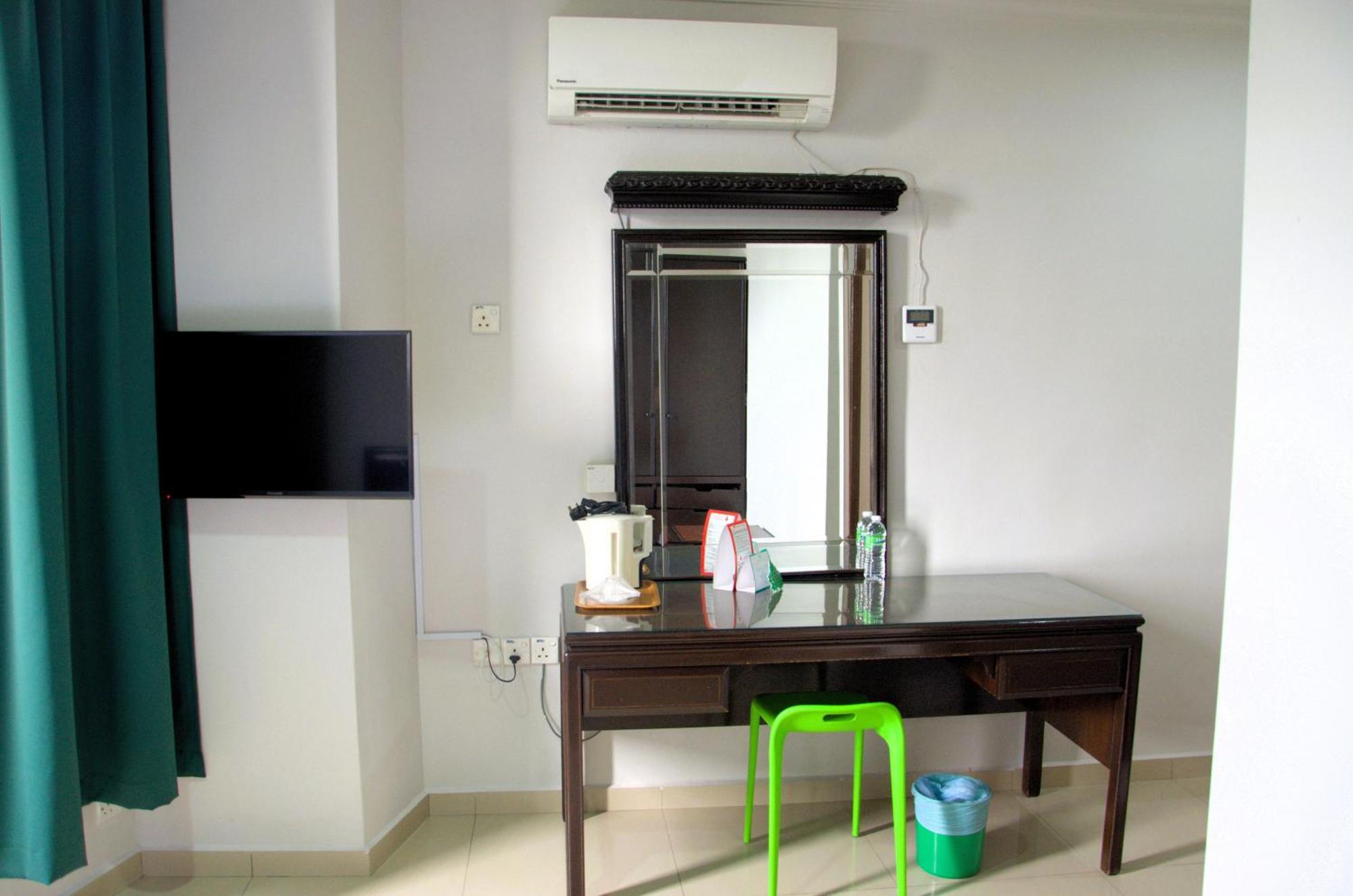 Hotel Green Park Temerloh Room photo