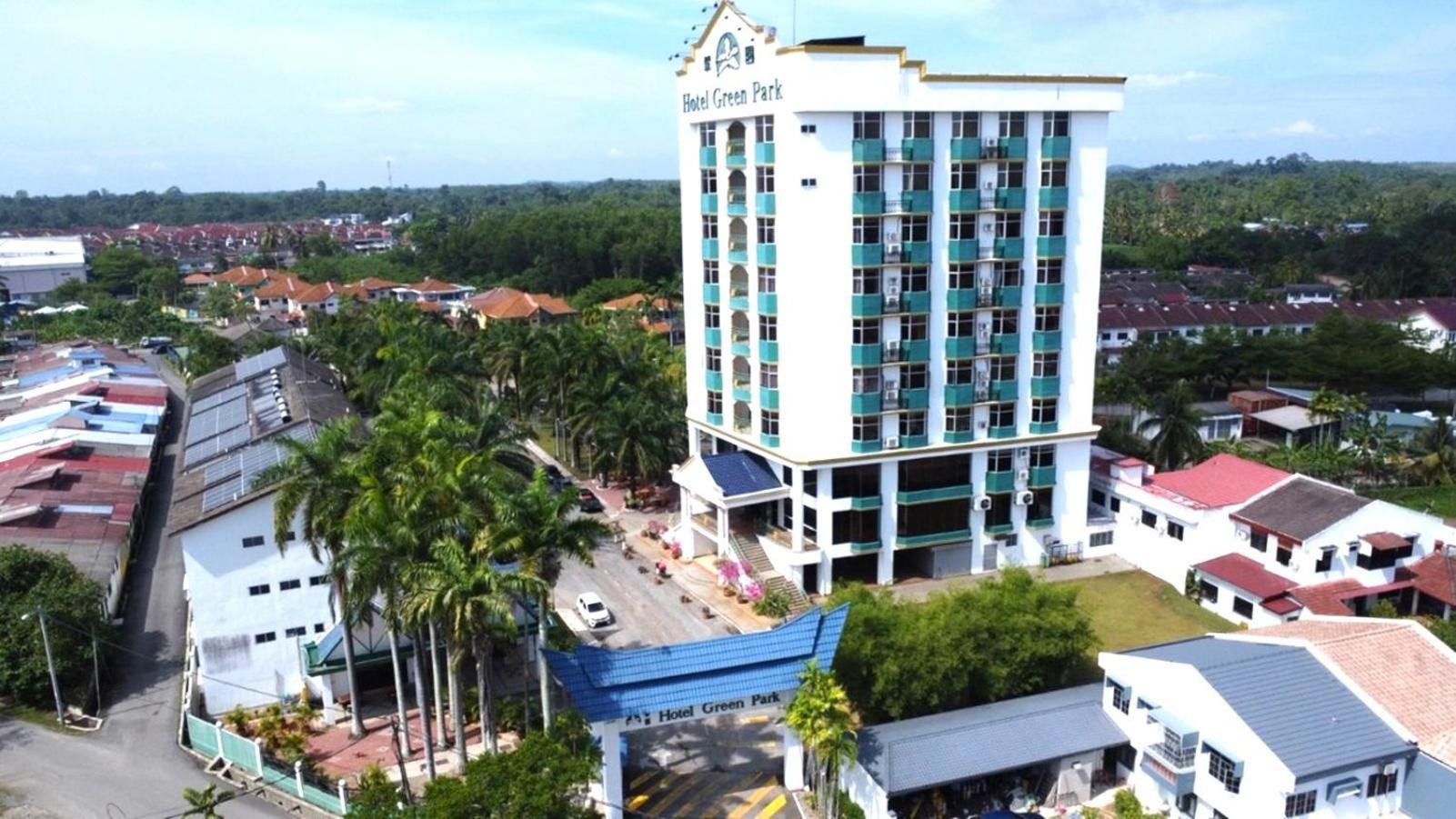 Hotel Green Park Temerloh Exterior photo