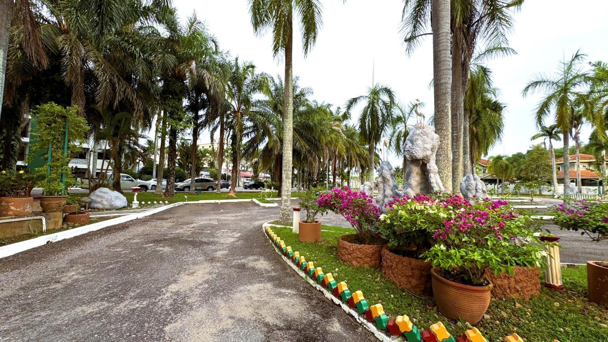 Hotel Green Park Temerloh Exterior photo