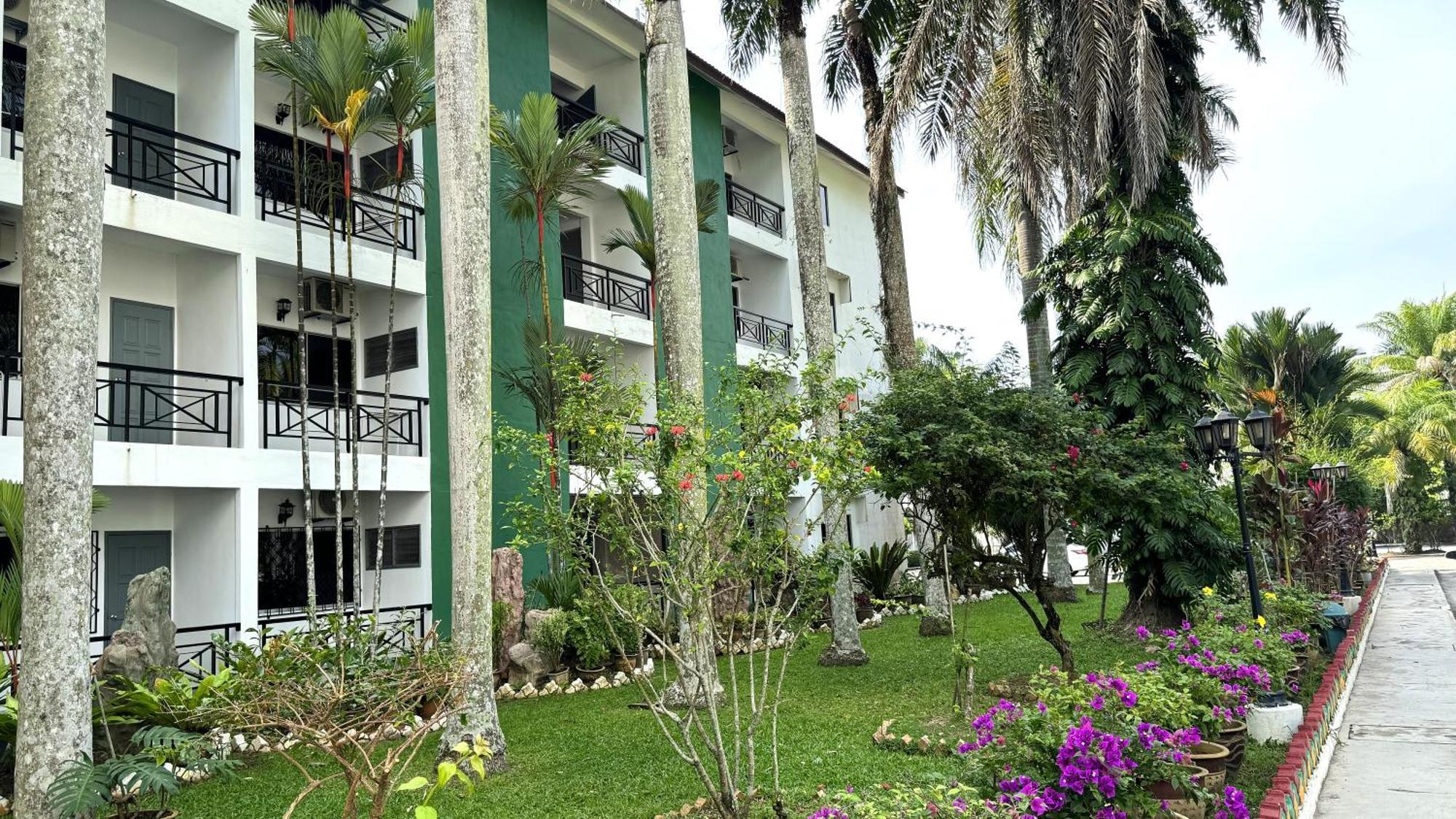 Hotel Green Park Temerloh Exterior photo